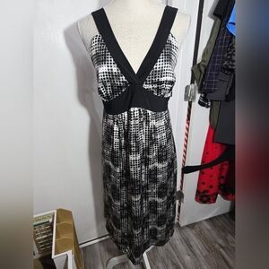 Karin Stevens Sleeveless Multishapes Dress Sz 12